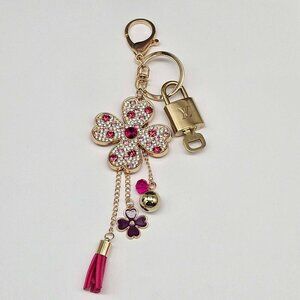Authentic Louis Vuitton Lock & Key with unbranded Bagcharm, Keycharm 022726